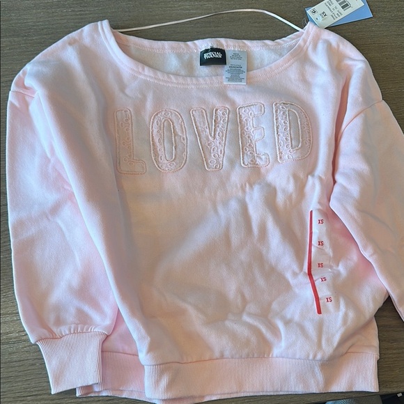 Special Thanks Pink Sweatshirt with 'Loved' Appliqué - Picture 2 of 5